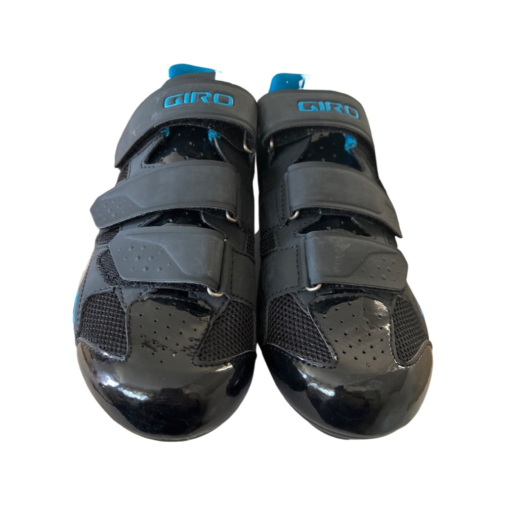 Cycling shoes